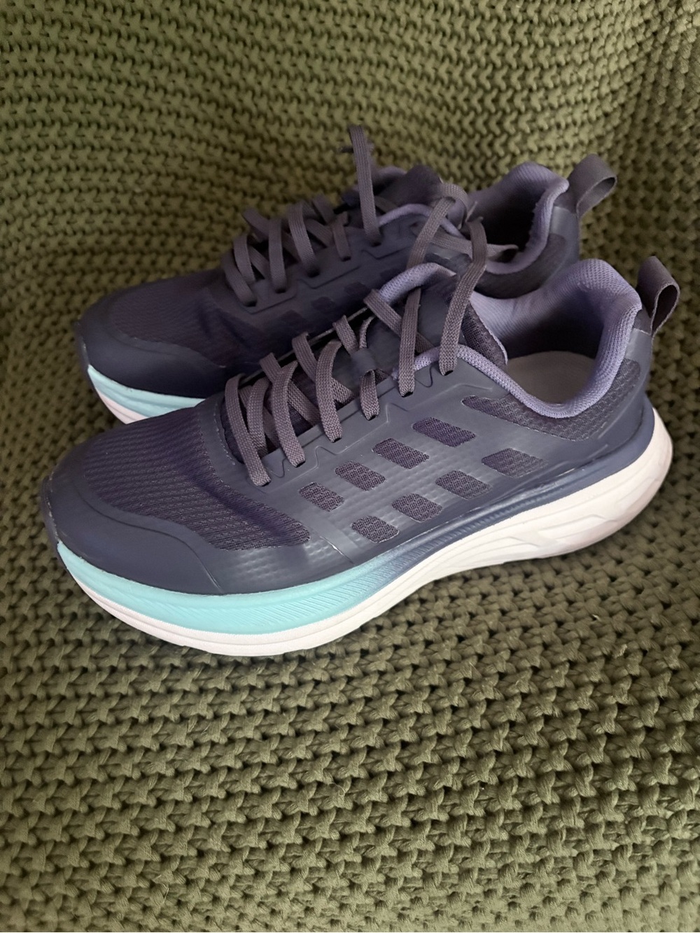 Women’s Purple Athletic Sneakers with Mint Midsole Accent